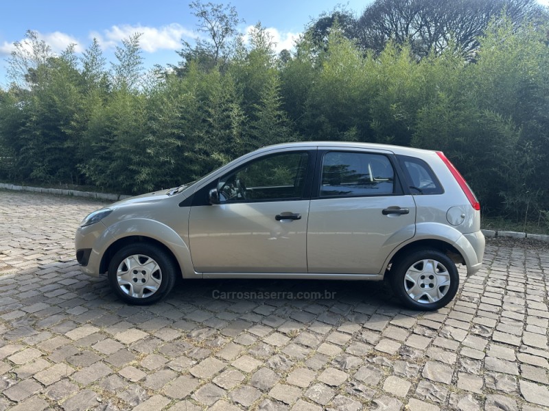 FIESTA 1.0 MPI CLASS HATCH 8V FLEX 4P MANUAL - 2013 - NOVA PRATA