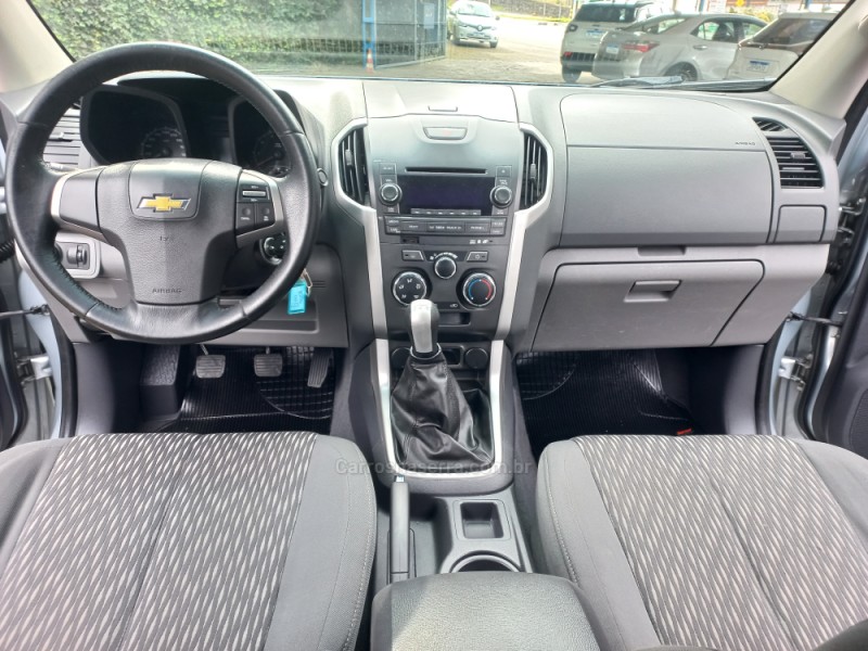 S10 2.4 LT 4X2 CD 8V FLEX 4P MANUAL - 2013 - CAXIAS DO SUL