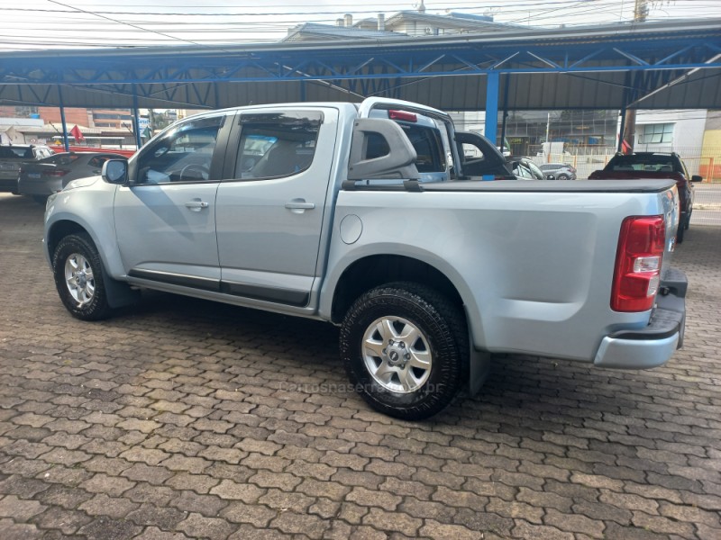 S10 2.4 LT 4X2 CD 8V FLEX 4P MANUAL - 2013 - CAXIAS DO SUL
