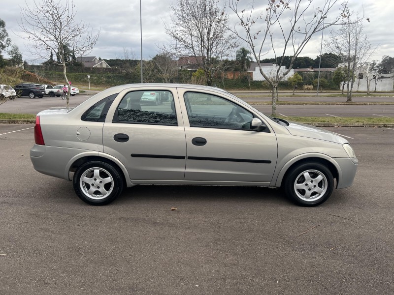 CORSA 1.8 MPFI MAXX SEDAN 8V GASOLINA 4P MANUAL - 2005 - BENTO GONçALVES