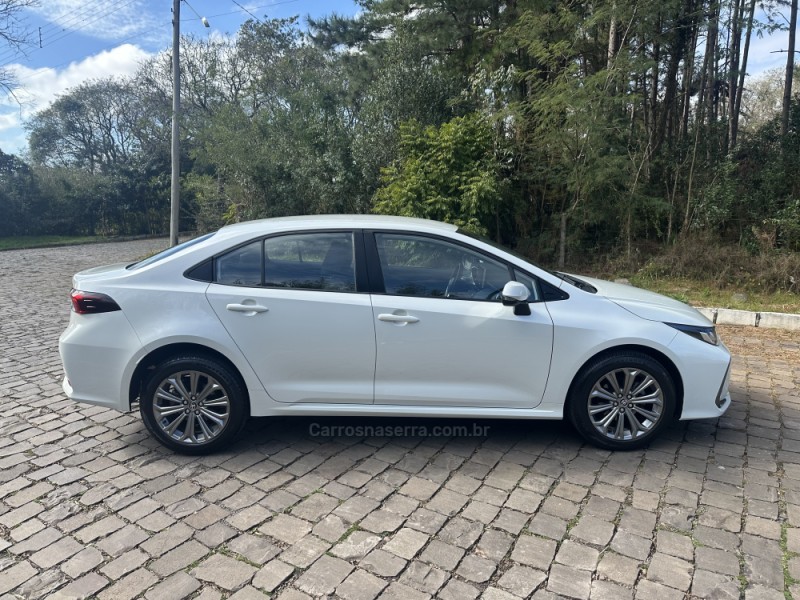 COROLLA 2.0 XEI 16V FLEX 4P AUTOMÁTICO - 2020 - NOVA PRATA