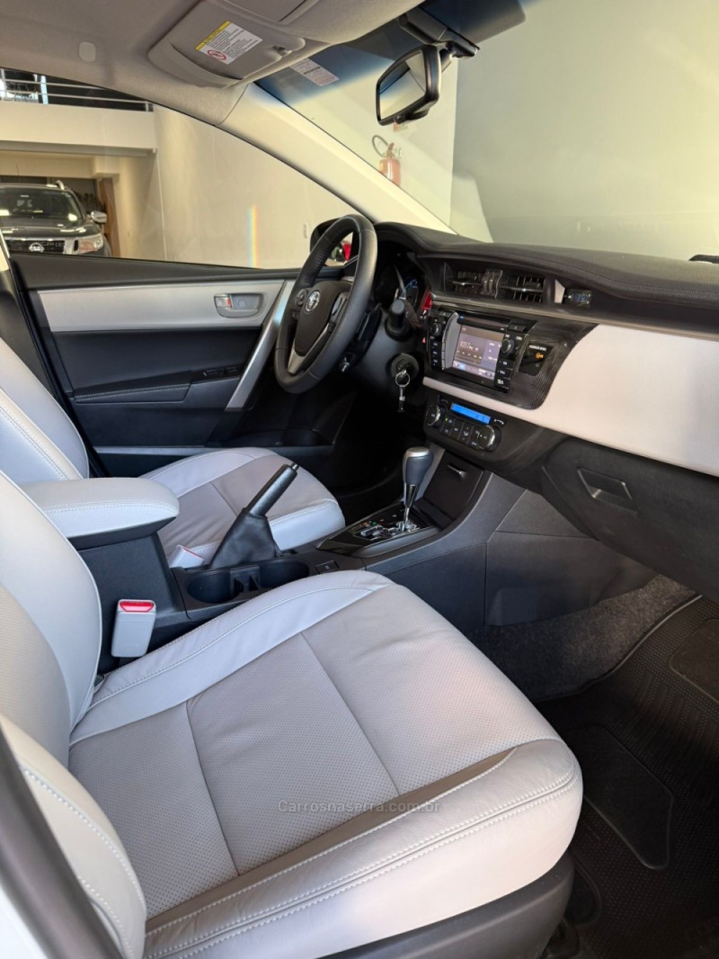 COROLLA 2.0 XEI 16V FLEX 4P AUTOMÁTICO - 2017 - LAJEADO
