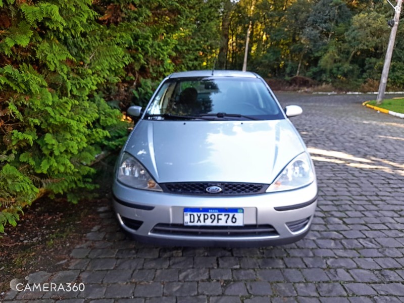 FOCUS 2.0 FC 16V GASOLINA 4P MANUAL - 2008 - FARROUPILHA