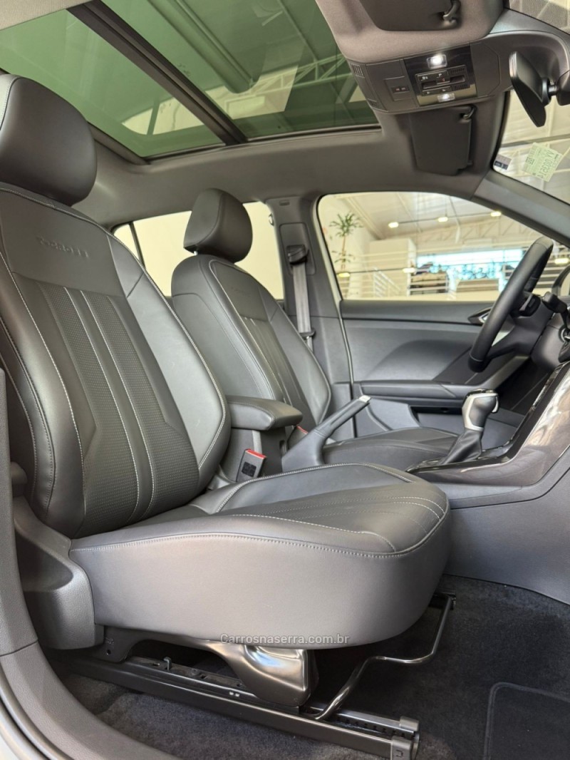 T-CROSS 1.4 HIGHLINE TSI 16V FLEX 4P AUTOMÁTICO - 2025 - LAJEADO