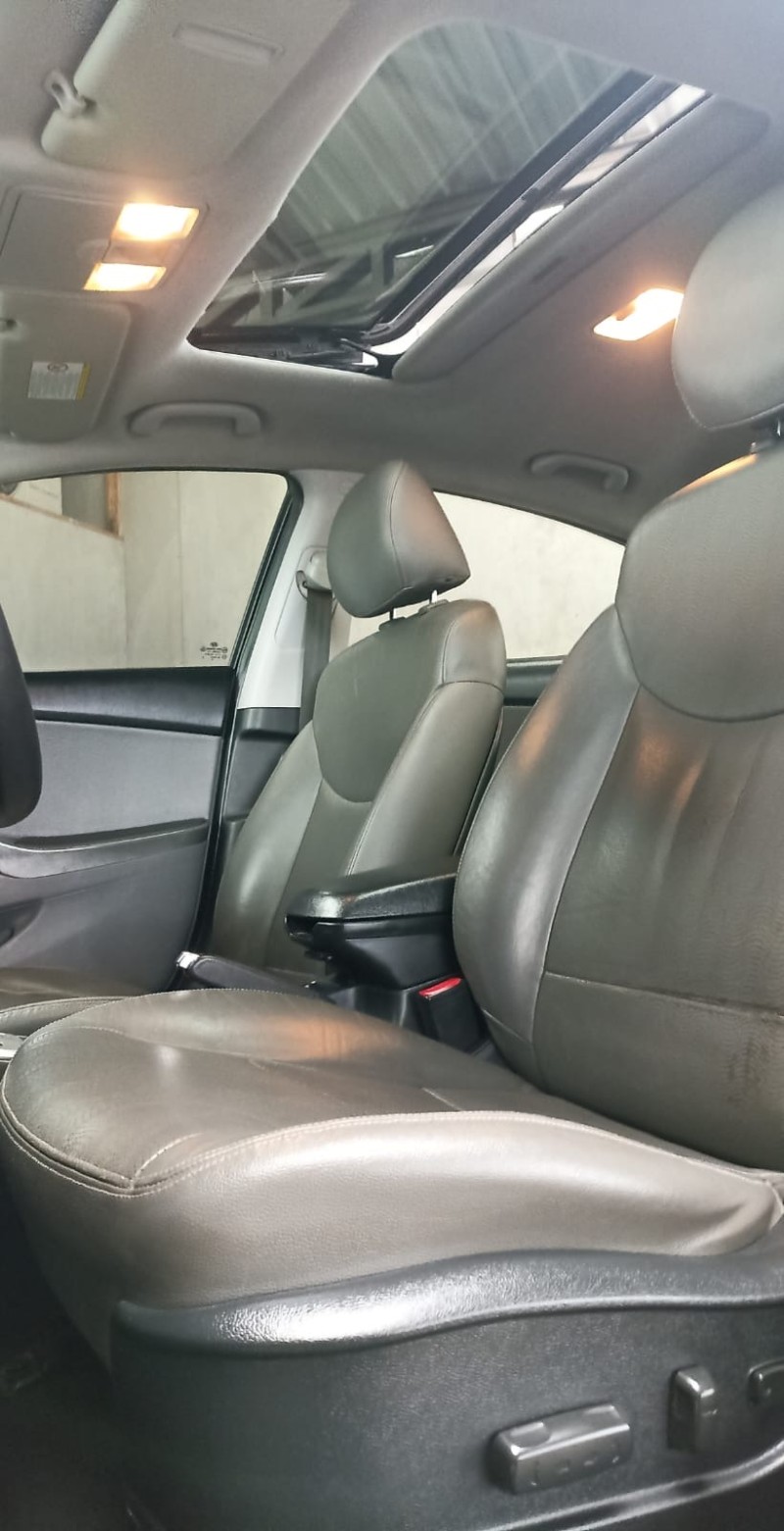 ELANTRA 1.8 GLS 16V GASOLINA 4P AUTOMÁTICO - 2013 - CAXIAS DO SUL