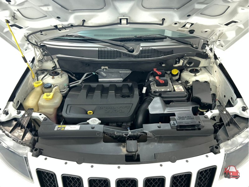 COMPASS 2.0 SPORT 4X2 16V GASOLINA 4P AUTOMÁTICO - 2014 - CAXIAS DO SUL