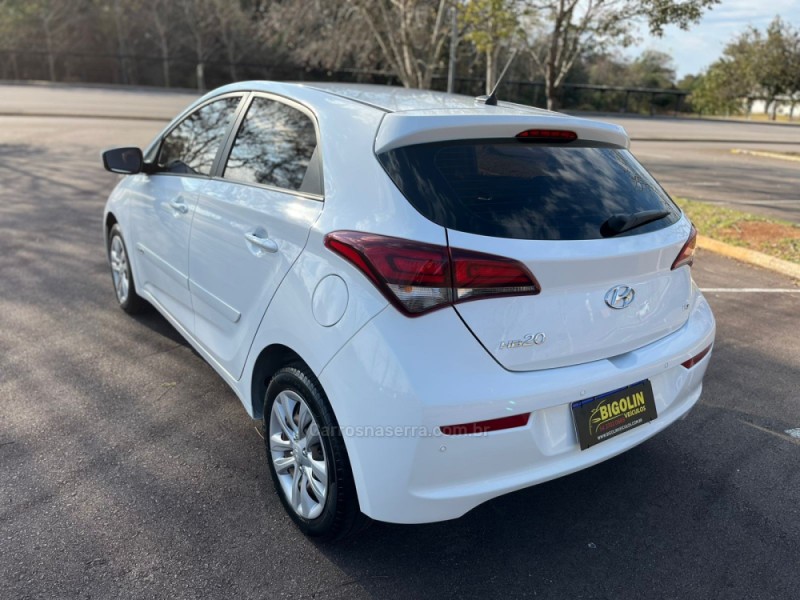 HB20 1.6 COMFORT 16V FLEX 4P MANUAL - 2019 - BENTO GONçALVES