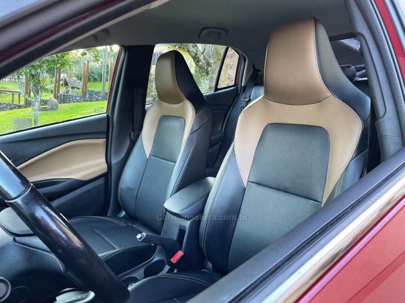 ONIX 1.0	PREMIER II PLUS 12V TURBO FLEX 4P AUTOMÁTICO - 2020 - BENTO GONçALVES