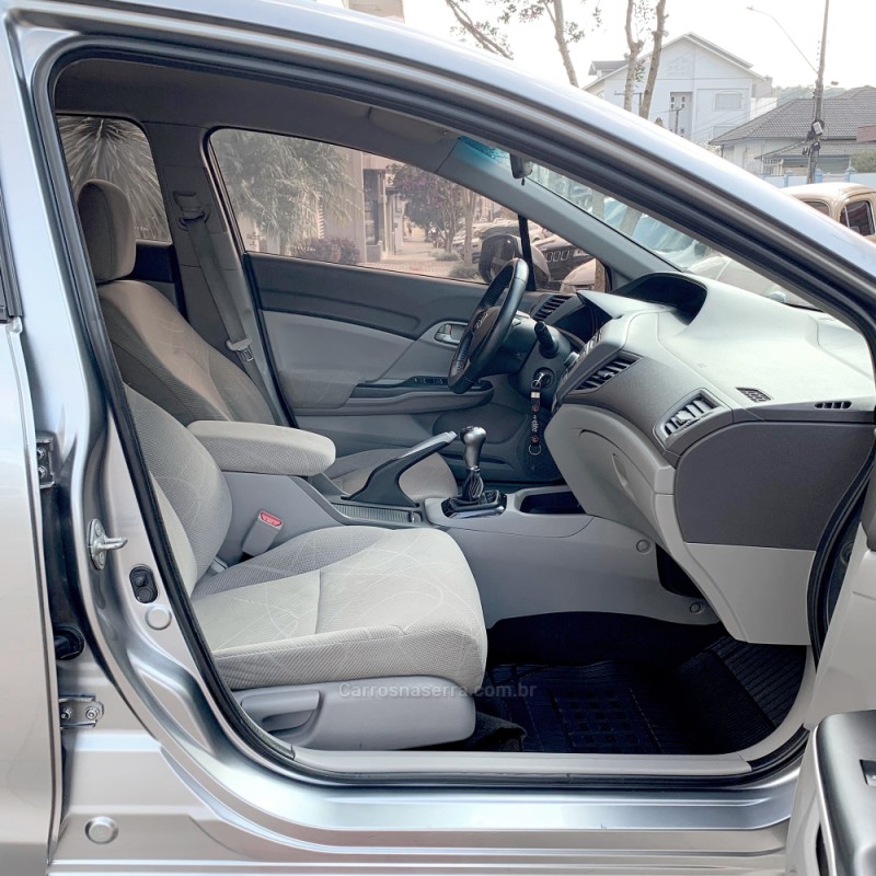 CIVIC 1.8 LXS 16V FLEX 4P MANUAL - 2014 - FLORES DA CUNHA