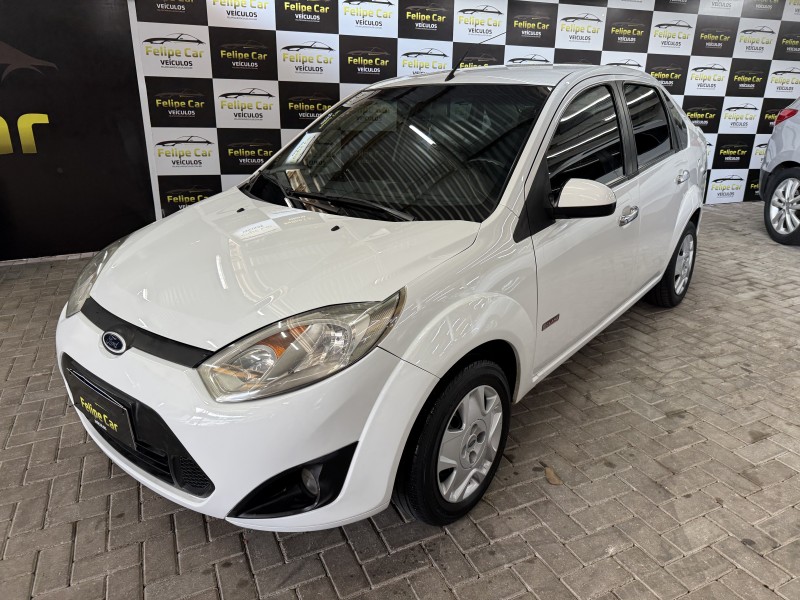 FIESTA 1.6 MPI CLASS SEDAN 8V FLEX 4P MANUAL