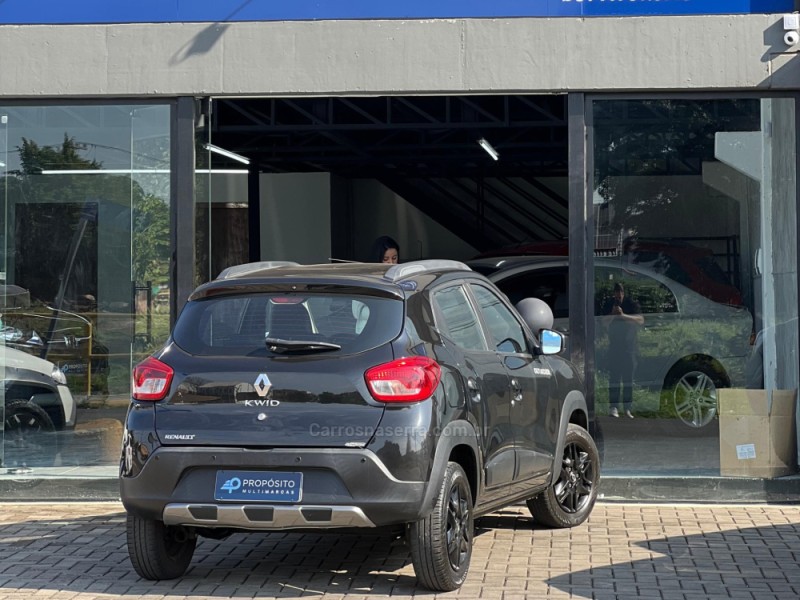 KWID 1.0 12V OUTSIDER FLEX 4P MANUAL - 2020 - ESTâNCIA VELHA