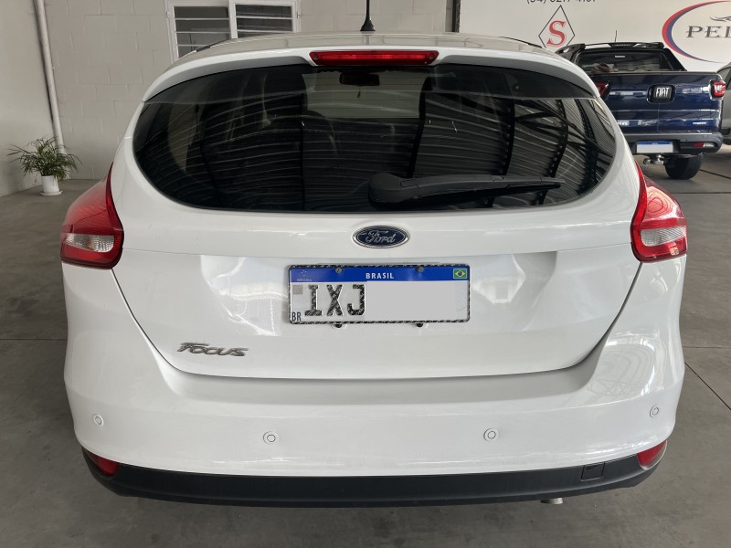 FOCUS 1.6 SE 16V FLEX 4P MANUAL - 2016 - CAXIAS DO SUL