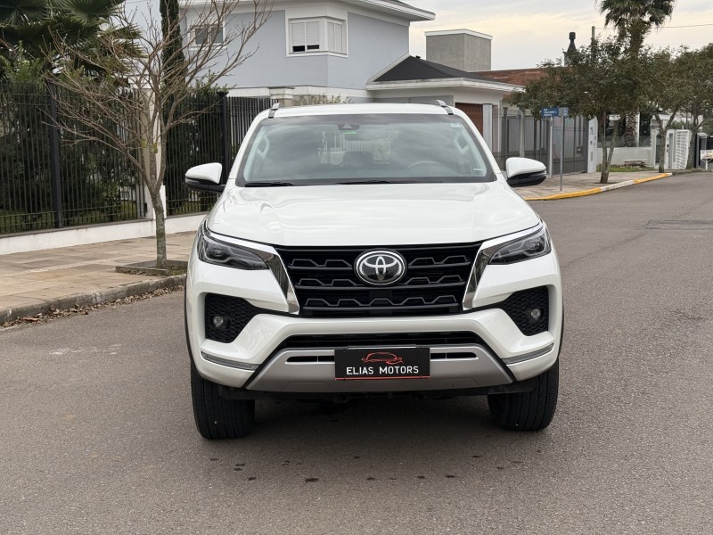 HILUX SW4 2.8 SRX 4X4 7 LUGARES 16V TURBO INTERCOOLER DIESEL 4P AUTOMÁTICO - 2021 - BENTO GONçALVES