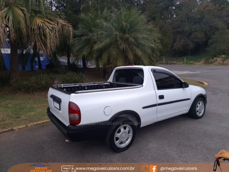 CORSA 1.6 MPFI GL CS PICK-UP 8V GASOLINA 2P MANUAL - 2001 - BENTO GONçALVES