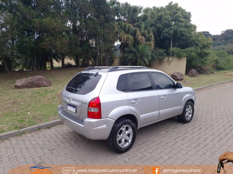 TUCSON 2.0 MPFI GLS 16V 143CV 2WD GASOLINA 4P AUTOMÁTICO - 2010 - BENTO GONçALVES