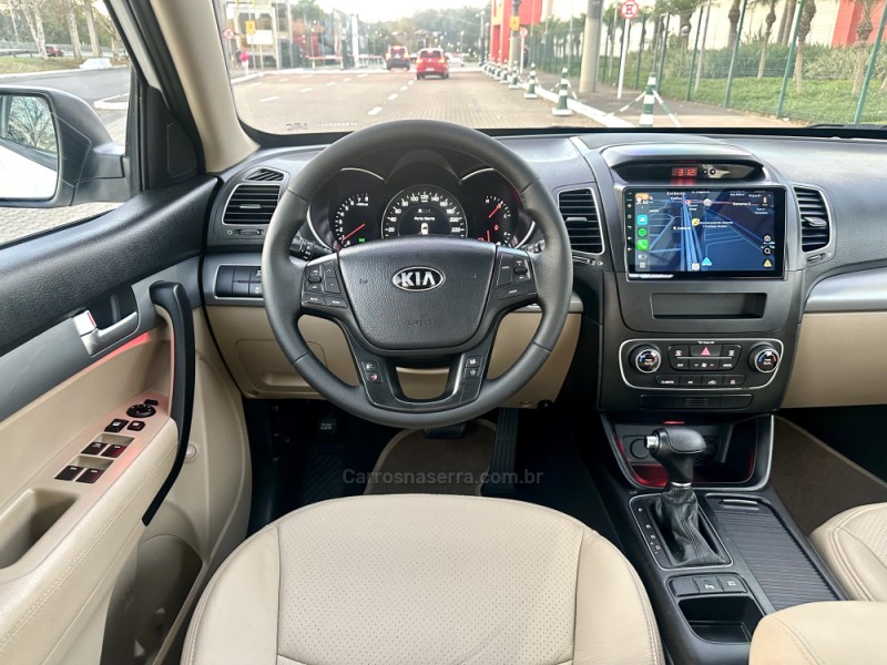 SORENTO 3.5 4X4 V6 24V GASOLINA 4P AUTOMÁTICO - 2015 - ESTâNCIA VELHA
