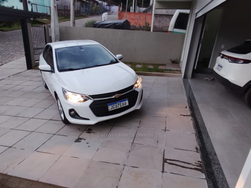 ONIX 1.0 LTZ 8V TURBO FLEX 4P AUTOMÁTICO - 2024 - CAXIAS DO SUL