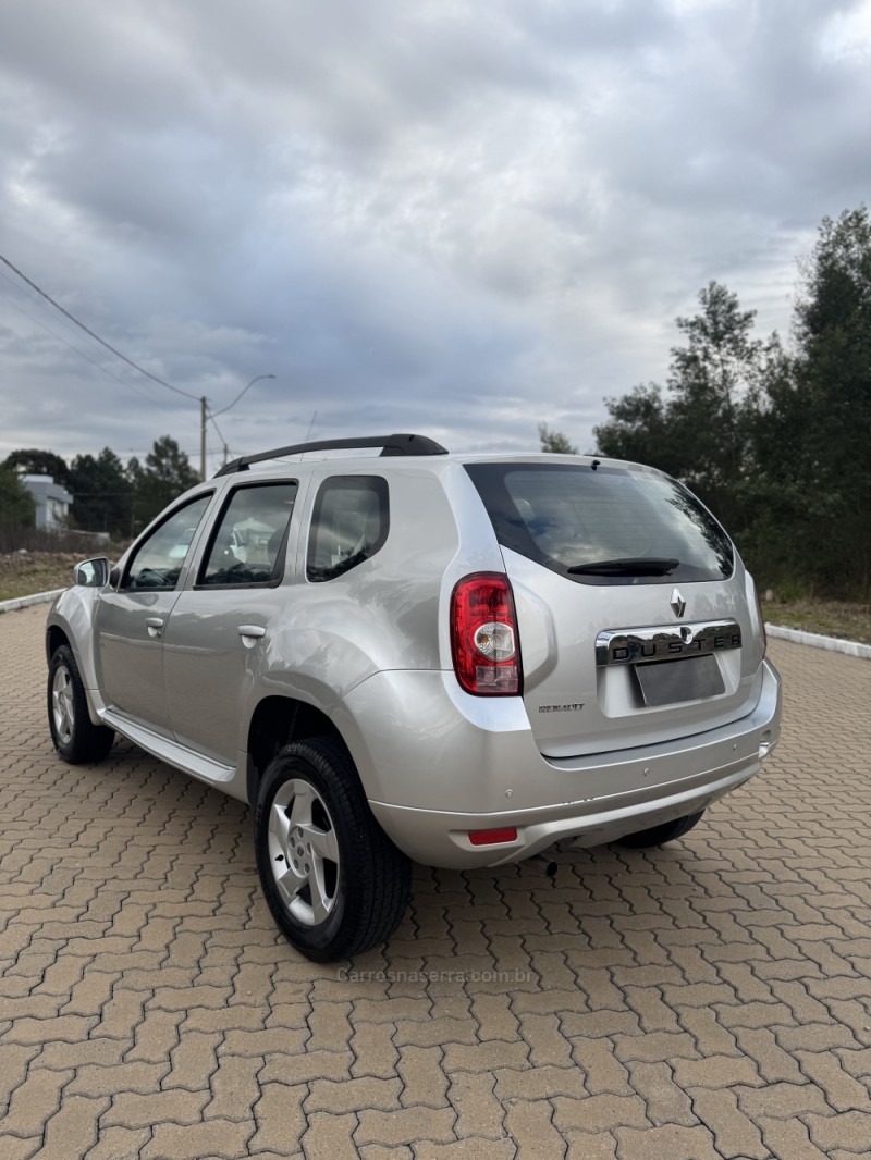 DUSTER 1.6 EXPRESSION 4X2 16V FLEX 4P MANUAL - 2014 - BENTO GONçALVES