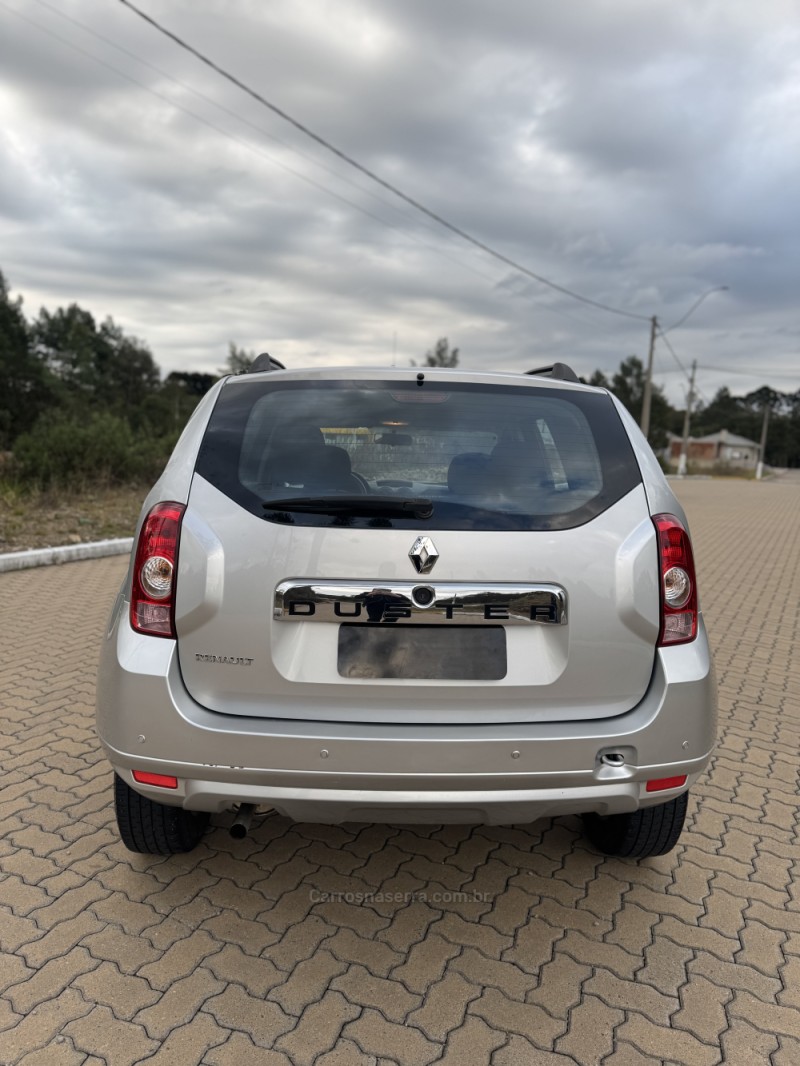 DUSTER 1.6 EXPRESSION 4X2 16V FLEX 4P MANUAL - 2014 - BENTO GONçALVES