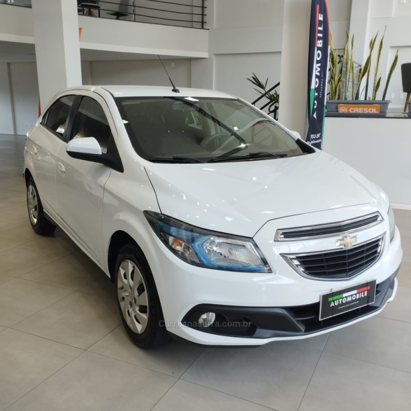 ONIX 1.4 MPFI LT 8V FLEX 4P MANUAL - 2013 - ANTôNIO PRADO