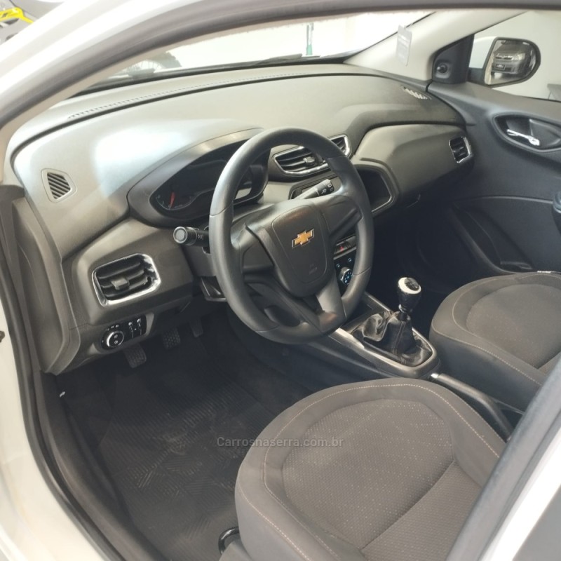 ONIX 1.4 MPFI LT 8V FLEX 4P MANUAL - 2013 - ANTôNIO PRADO