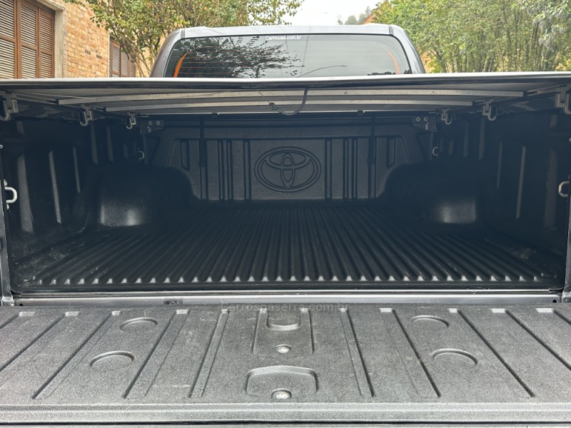 HILUX 2.8 SRV 4X4 CD 16V DIESEL 4P AUTOMÁTICO - 2022 - CAXIAS DO SUL