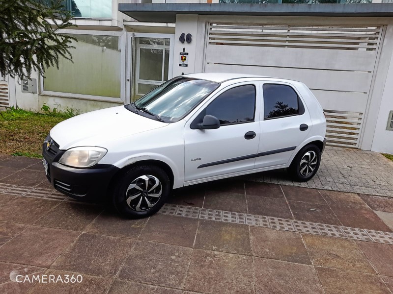 CELTA 1.0 MPFI LIFE 8V FLEX 4P MANUAL - 2008 - FARROUPILHA