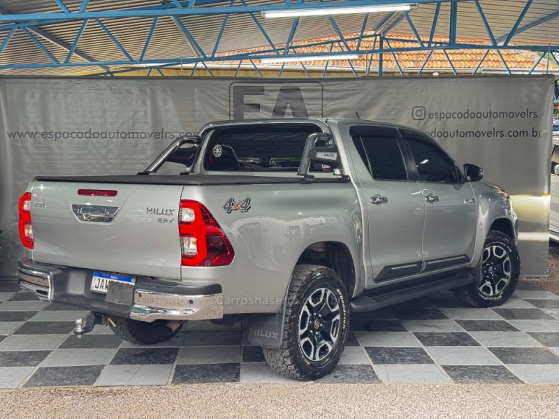 HILUX 2.8 SRX 4X4 CD 16V DIESEL 4P AUTOMÁTICO - 2021 - NOVA PRATA
