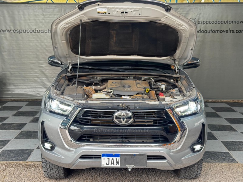 HILUX 2.8 SRX 4X4 CD 16V DIESEL 4P AUTOMÁTICO - 2021 - NOVA PRATA
