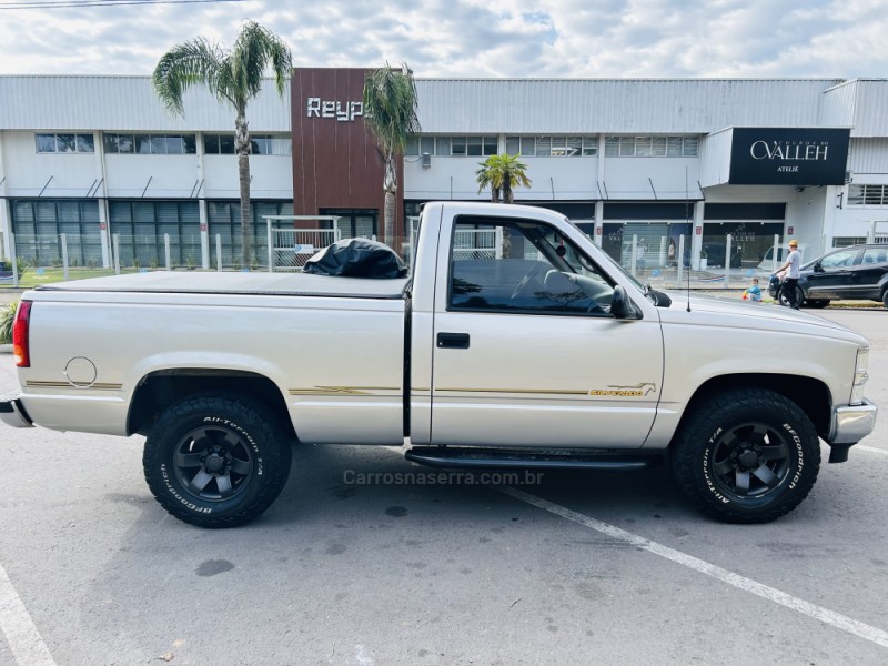SILVERADO 4.2 D-20 RODEIO 4X2 CS 18V TURBO INTERCOOLER DIESEL 2P MANUAL - 2001 - BENTO GONçALVES