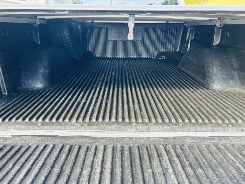 SILVERADO 4.2 D-20 RODEIO 4X2 CS 18V TURBO INTERCOOLER DIESEL 2P MANUAL - 2001 - BENTO GONçALVES