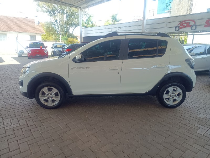 SANDERO 1.6 STEPWAY 16V FLEX 4P MANUAL - 2015 - CAXIAS DO SUL