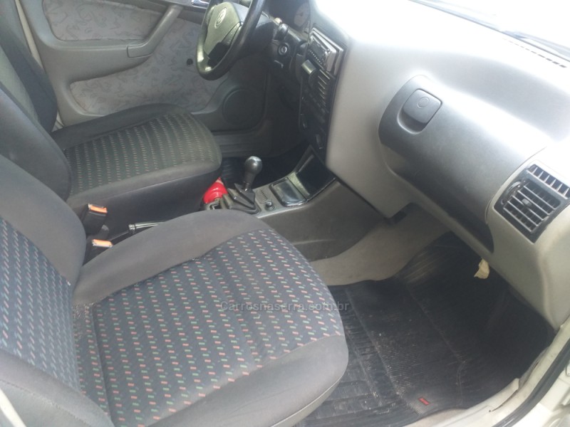 SAVEIRO 1.6 MI CL CS 8V GASOLINA 2P MANUAL G.II - 2000 - CAXIAS DO SUL
