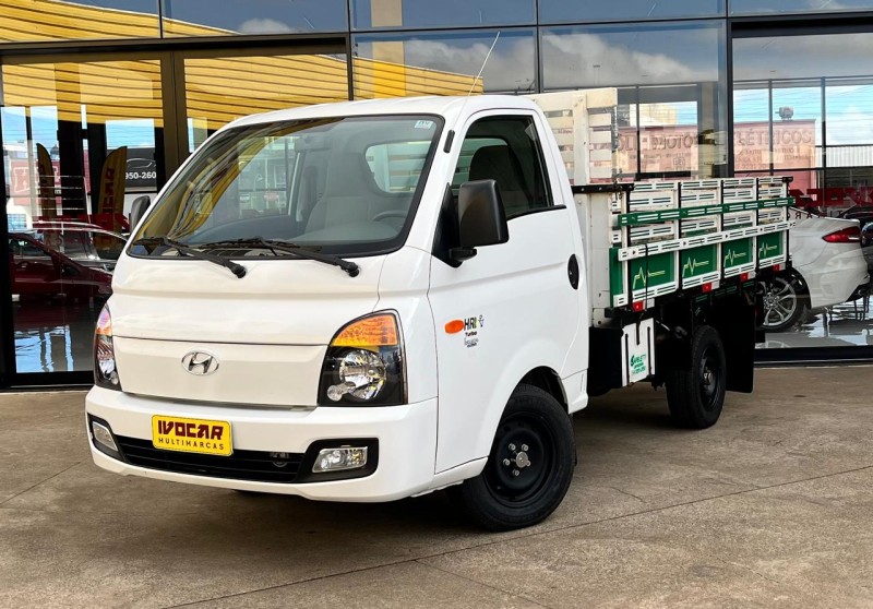 hr 2.5 tci hdb bau 4x2 8v 97cv turbo intercooler diesel 2p manual 2022 vacaria