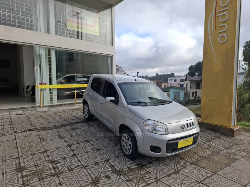 uno 1.0 evo vivace 8v flex 4p manual 2016 caxias do sul