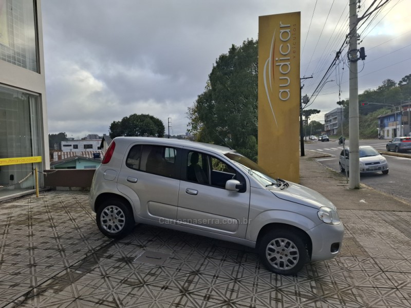 UNO 1.0 EVO VIVACE 8V FLEX 4P MANUAL - 2016 - CAXIAS DO SUL