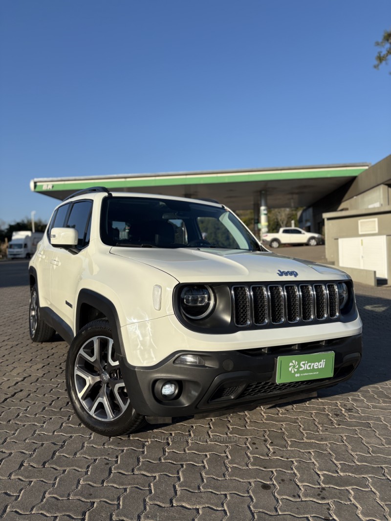 RENEGADE 1.8 16V FLEX LONGITUDE 4P AUTOMÁTICO - 2021 - GARIBALDI