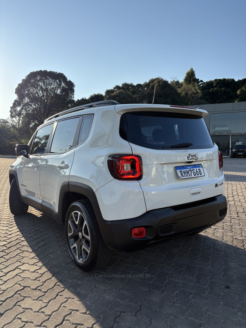RENEGADE 1.8 16V FLEX LONGITUDE 4P AUTOMÁTICO - 2021 - GARIBALDI