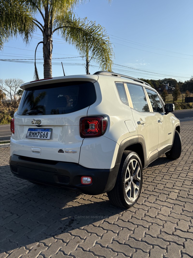 RENEGADE 1.8 16V FLEX LONGITUDE 4P AUTOMÁTICO - 2021 - GARIBALDI