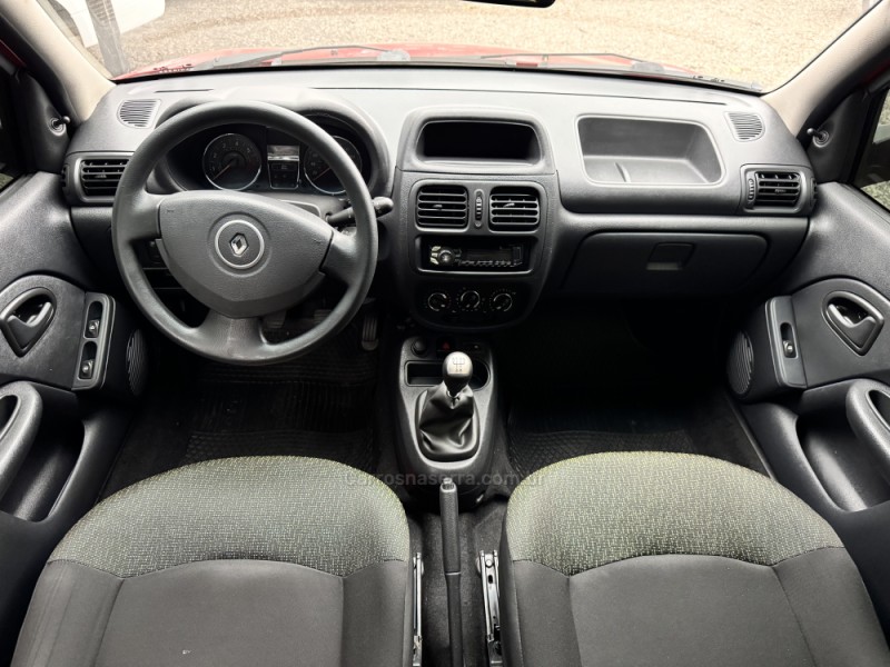 CLIO 1.0 EXPRESSION 16V FLEX 4P MANUAL - 2014 - NOVO HAMBURGO