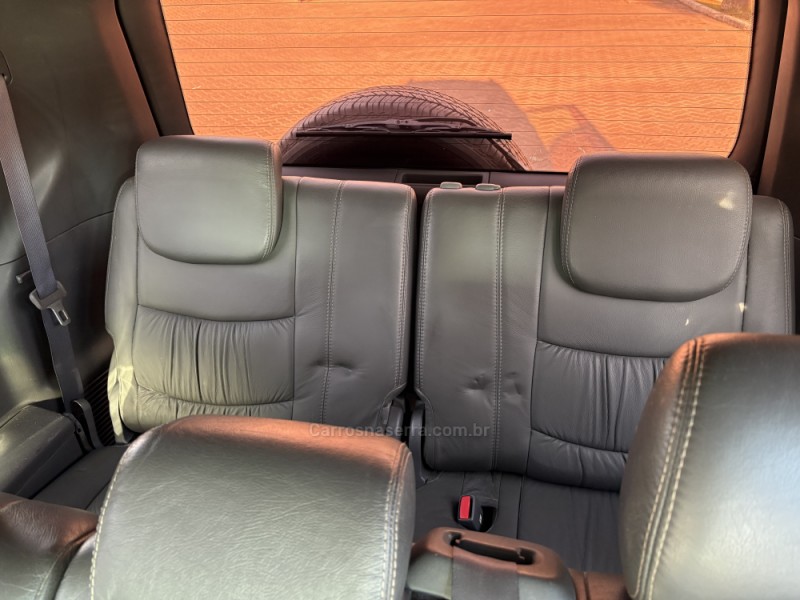 LAND CRUISER PRADO 3.0 4X4 TURBO INTERCOOLER DIESEL 4P AUTOMÁTICO - 2005 - GARIBALDI