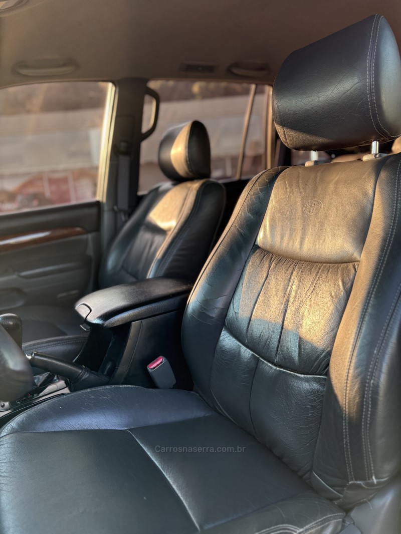 LAND CRUISER PRADO 3.0 4X4 TURBO INTERCOOLER DIESEL 4P AUTOMÁTICO - 2005 - GARIBALDI
