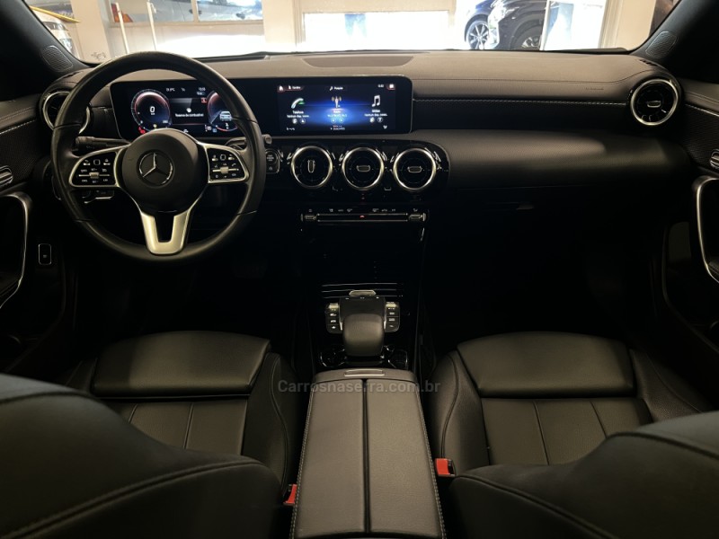 CLA 250 2.0 SPORT 16V TURBO GASOLINA 4P AUTOMÁTICO - 2020 - NOVO HAMBURGO