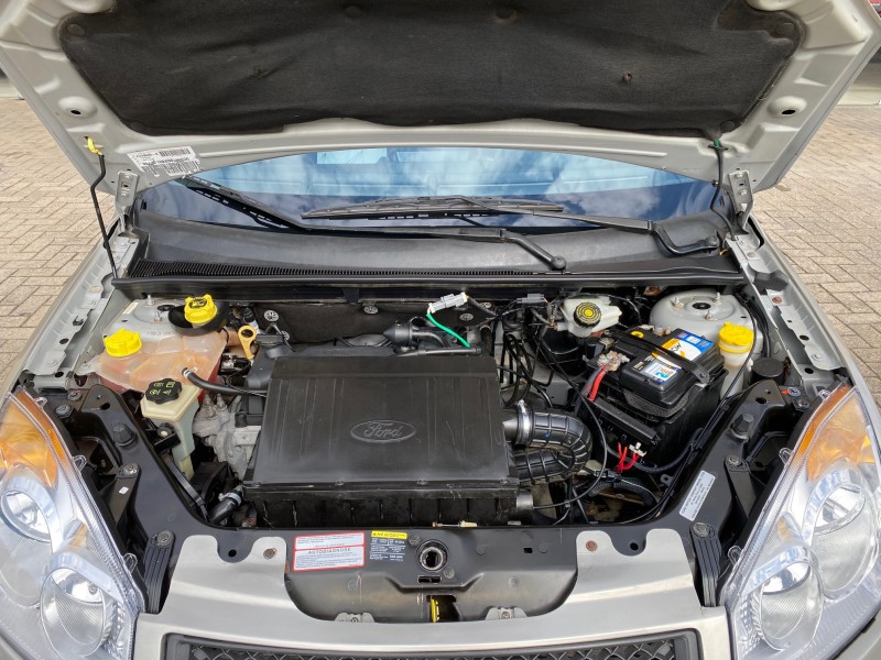FIESTA 1.0 MPI CLASS 8V FLEX 4P MANUAL - 2009 - CAXIAS DO SUL