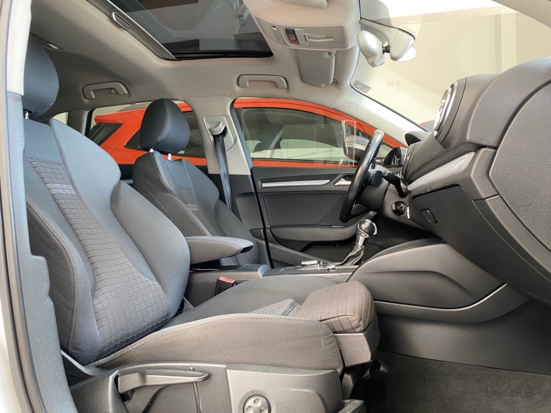 A3 1.8 TFSI SPORTBACK AMBITION 16V GASOLINA 4P AUTOMÁTICO - 2014 - CAXIAS DO SUL