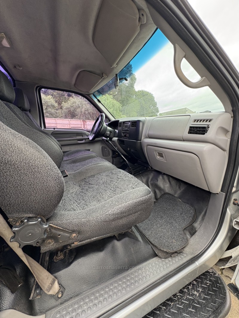 F-250 3.9 XL 4X2 CS DIESEL 2P MANUAL - 1999 - GARIBALDI