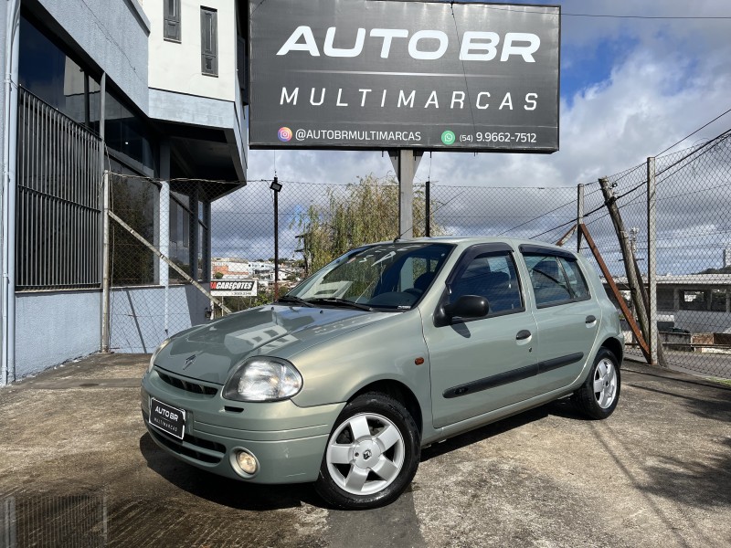 CLIO 1.0 PRIVILÉGE 16V GASOLINA 4P MANUAL - 2002 - CAXIAS DO SUL