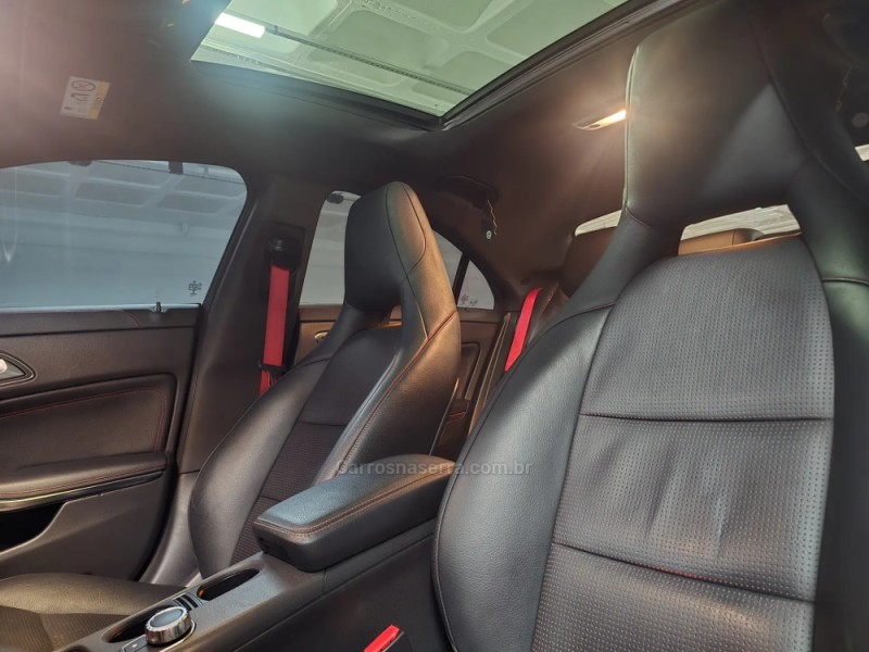 CLA 45 AMG 2.0 16V TURBOCHARGED GASOLINA 4P AUTOMÁTICO - 2015 - PORTO ALEGRE