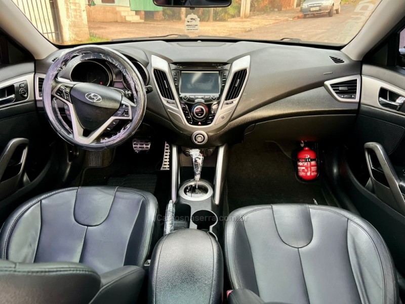 VELOSTER 1.6 16V GASOLINA 3P AUTOMÁTICO - 2013 - PAROBé