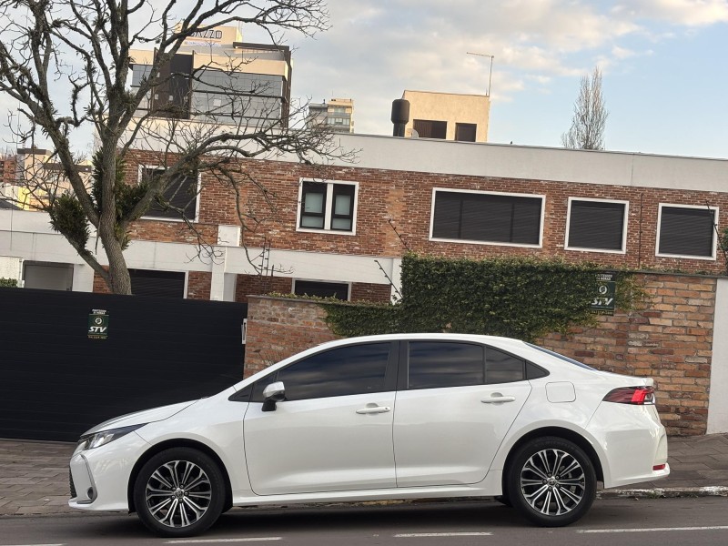 COROLLA 2.0 XEI 16V FLEX 4P AUTOMÁTICO - 2021 - FARROUPILHA